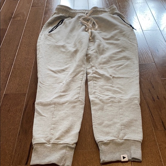 Feature Drawstring Sweatpants- M - Picture 5 of 6